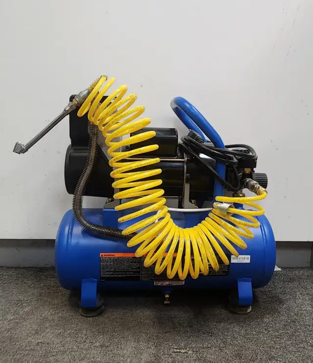 Mastercraft 3-Gallon Oil-Free Portable Air Compressor