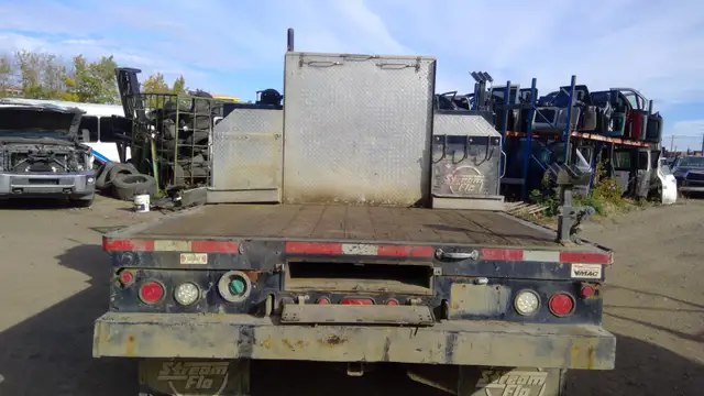 WELDING DECK WITH BUILT IN TOOL BOX CABINETS - Photo 2