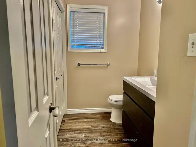 FOR LEASE UPPER  LEVEL OF HOUSE  IN WOODSTOCK 2 BED 2 BATH - Photo 8