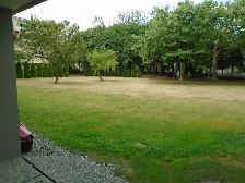 Two Bedroom Apartment Next to Transit/ Seawall