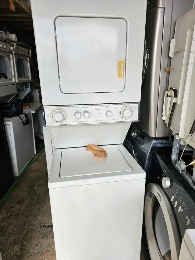 24' laundry center