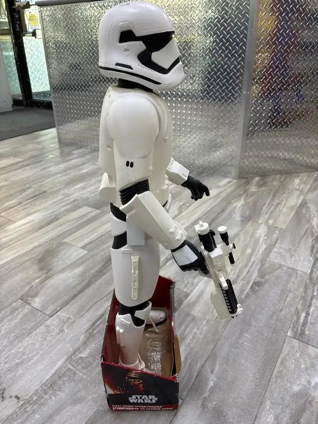 Star Wars Jakks Storm-trooper XL figure with Blaster - Photo 7