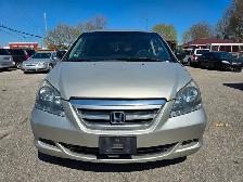 2005 Honda Odyssey LX  Certified - Photo 2