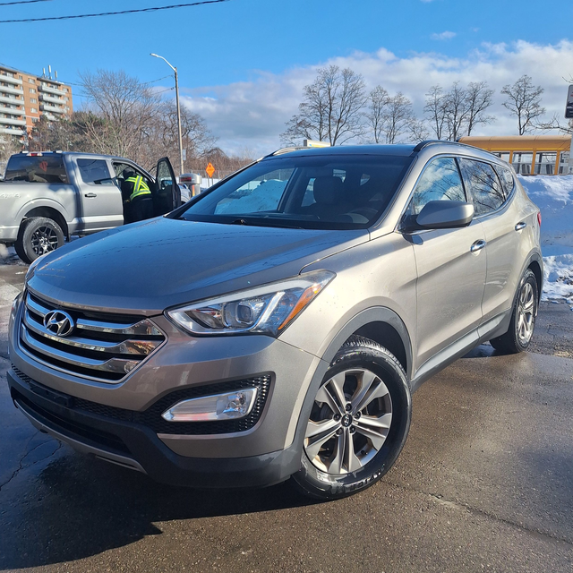 2016 Hyundai Santa Fe Sport 2.4l 4cyl, 165km only! no accidents,