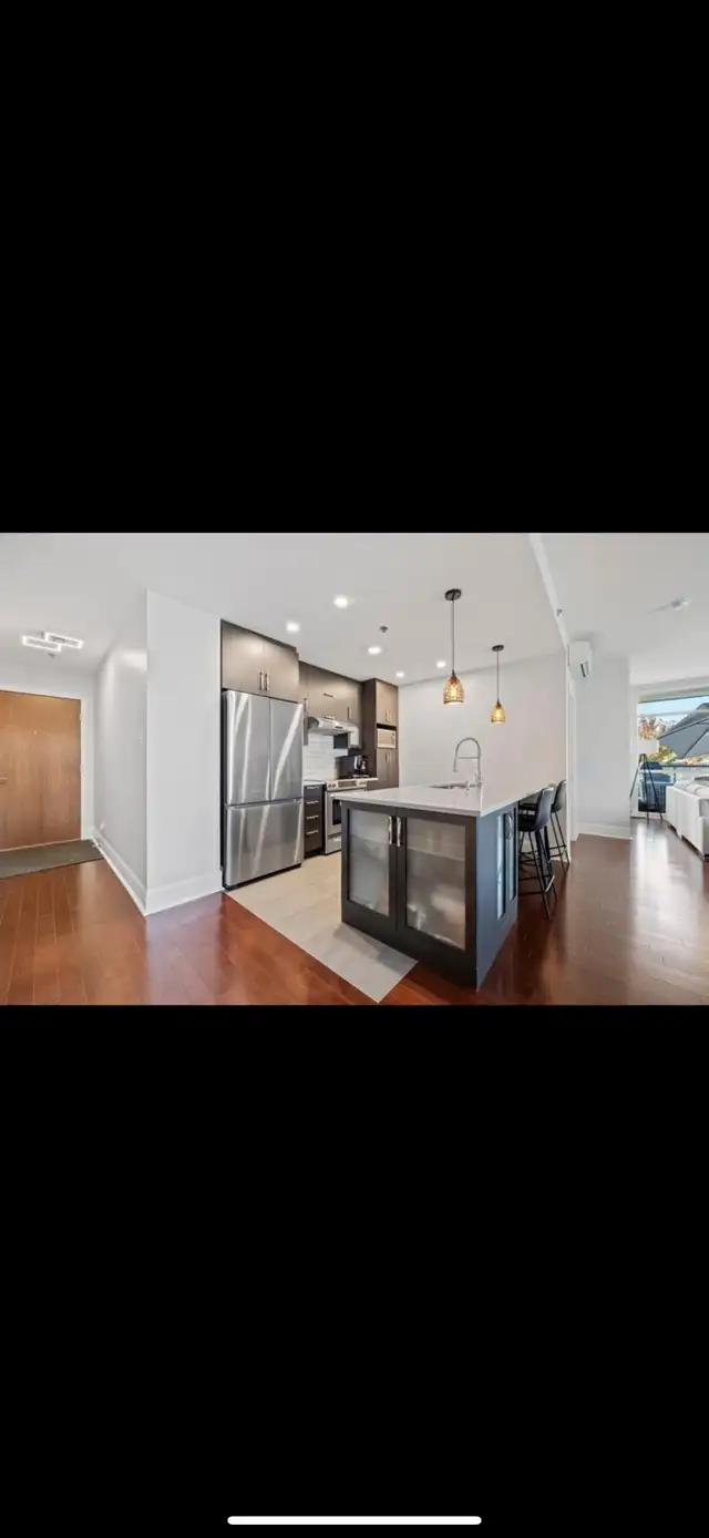 Condo Viva tours Laval Centropolis - Photo 3