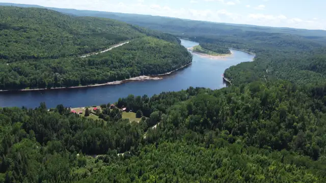 Camping saisonnier Mauricie accès Rivière St Maurice