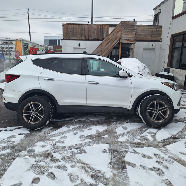 2018 Hyundai Santa Fe Sport 2.4L 4cyl, No Accidents