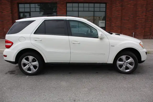 2009 Mercedes-Benz M-Class ML 320 3.0L BlueTEC (Diesel) - Photo 9