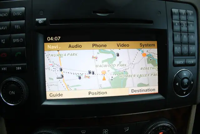 2009 Mercedes-Benz M-Class ML 320 3.0L BlueTEC (Diesel) - Photo 19