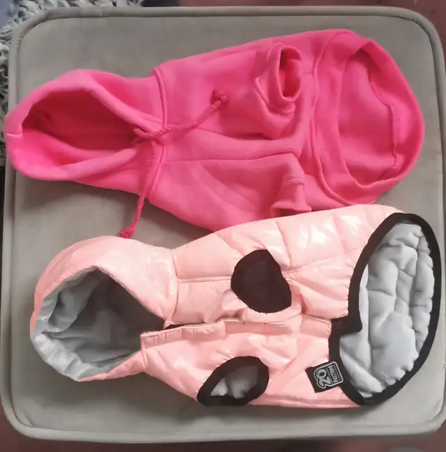 Small dog or cat clothes (not used) - Photo 2