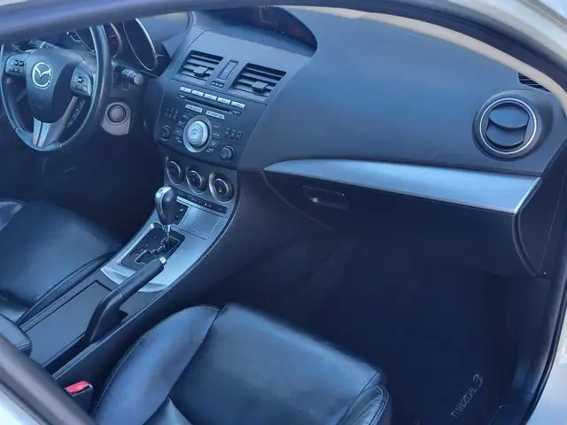 ​ PRISTINE: 2010 Mazda 3 GT – NO RUST – Fully Loaded - Photo 8