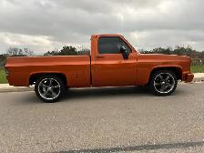1984 Chevrolet C-10 SWB with 6.0 LS2 - 4L80E - Photo 2