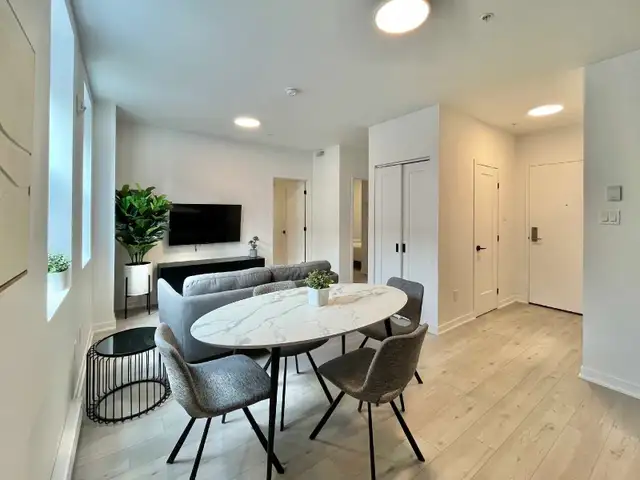 Furnished Studio Westmount – Near Metro – Move In Now - Photo 8