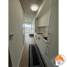 Studio à louer centre-ville Montréal / Studio for rent downtown