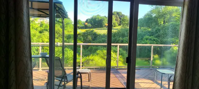 Room for rent (Large room / Beautiful home / Great location) - Photo 9
