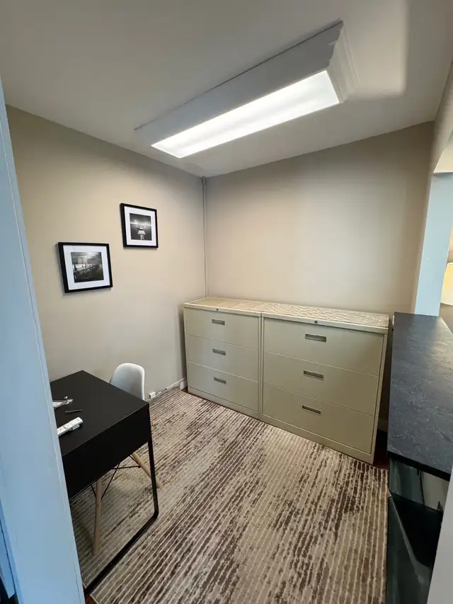 Downtown Office Unit for Lease - Photo 2
