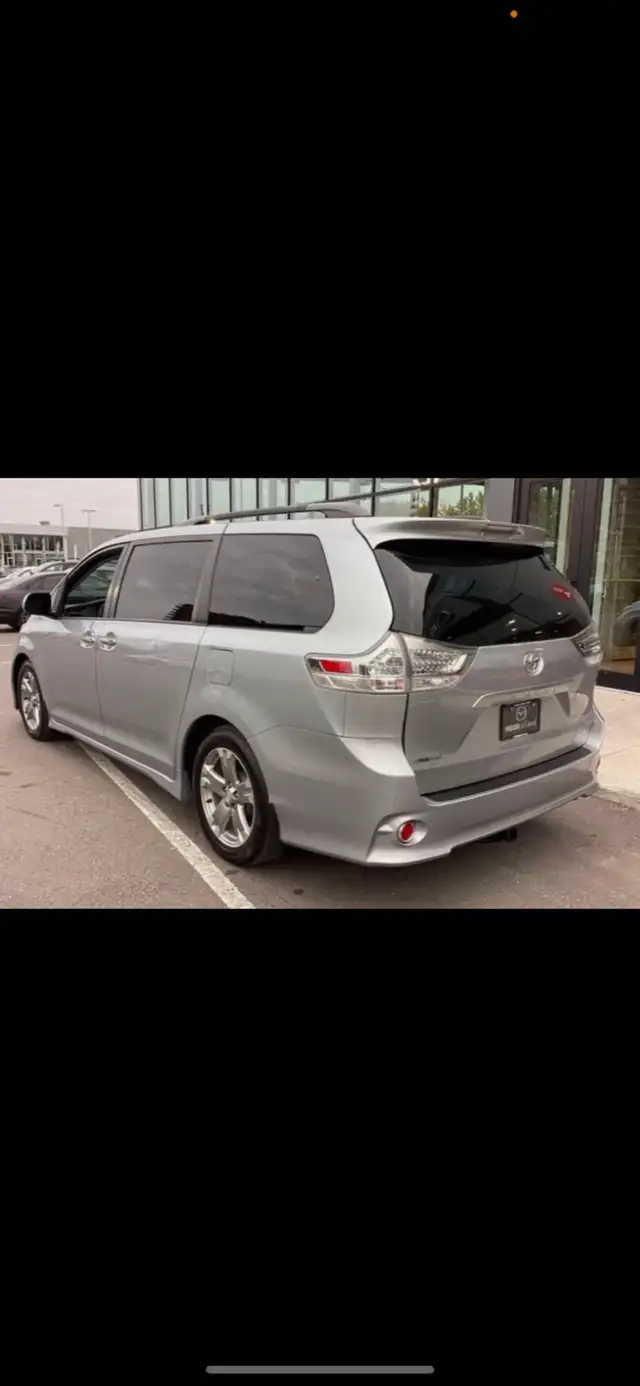 EXPRESS..HASSLE FREE- RIDESHARE MISSISSAUGA TORONTO & MONTREAL - Photo 2