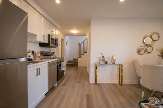 4263 Fourth Ave, Niagara Falls (314) - 2 Bedroom Apartment