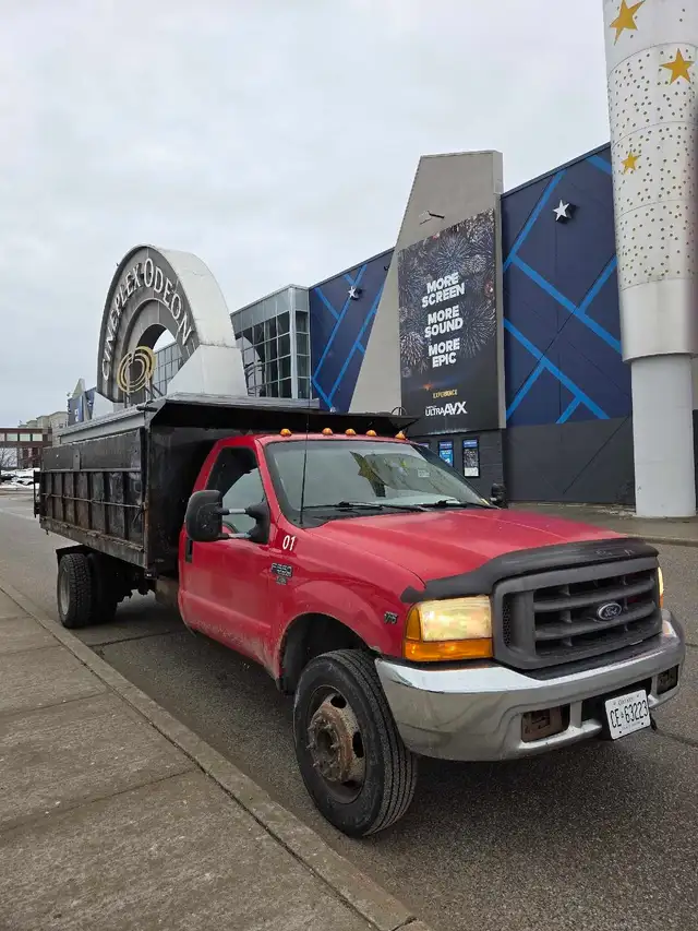 Junk Removal / Furniture delivery - Photo 2