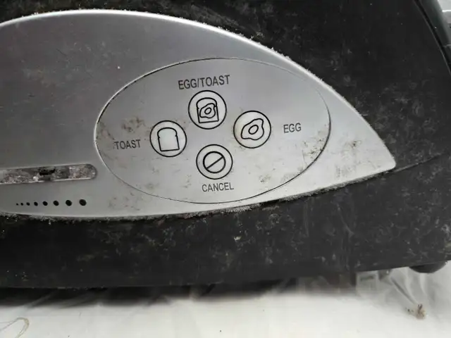 Dempsters Toaster Oven - Photo 3