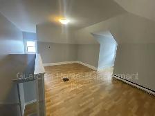 2-Bedroom, 1-Bath Apartment - 229 McKellar St S - $1795/month - Photo 10