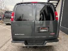 2017 GMC Savana Passenger LT 2500 12 PASSENGER-CERTIFIED-10 TO - Photo 4