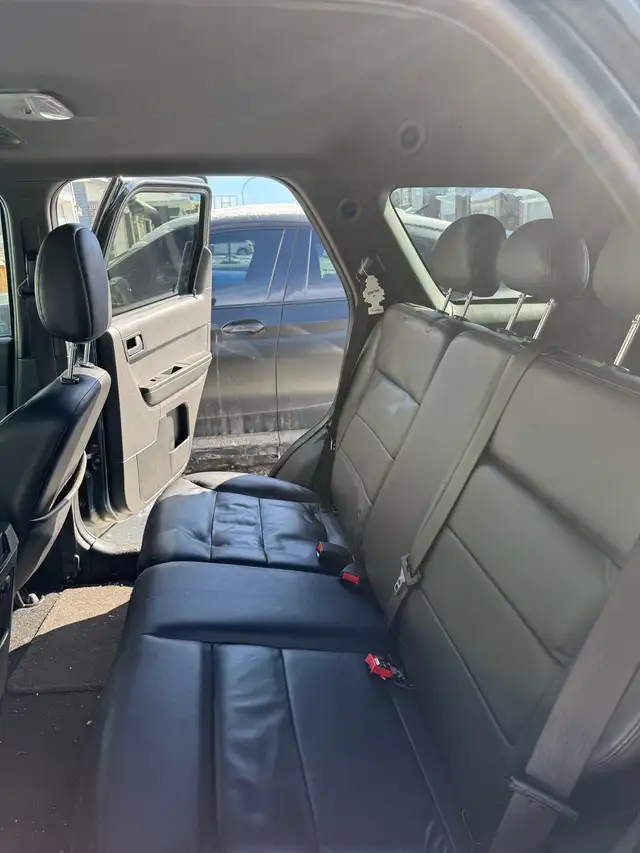 Mechanic special 2008 ford escape - Photo 4