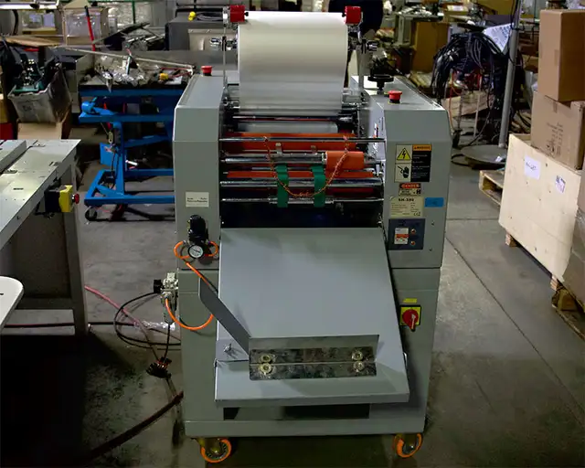 OEM SH-380 15″ Automatic Thermal Roll Laminator - Photo 3