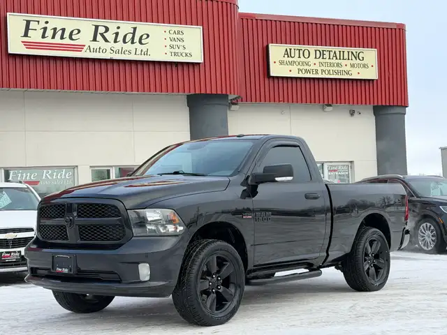 2016 Ram 1500 Regular Cab Short Box 4X4 REMOTE START/BLUETOOTH