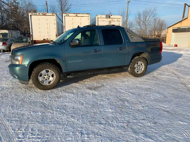 2009 Chevrolet Avalanche LT 4x4