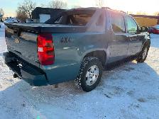 2009 Chevrolet Avalanche LT 4x4 - Photo 6