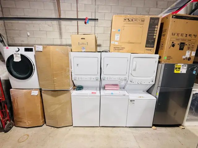 GE 24' Electric Washer and Dryer Laundry Center, Mega Offer!