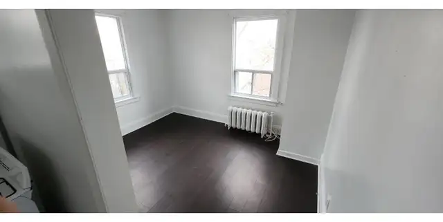 bachelor apartment for rent