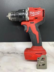 MILWAUKEE 1/2" HAMMER DRILL 3602-20
