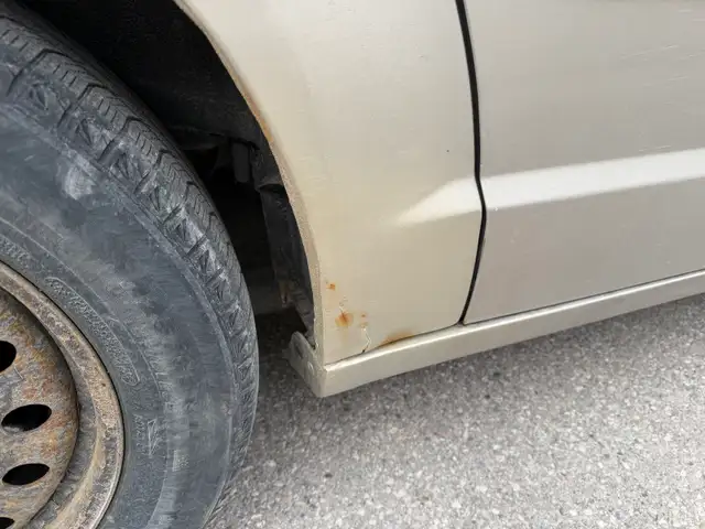 2013 Chrysler Town Country - Photo 6