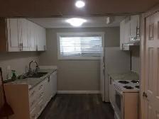 2 bedroom suite for rent - Photo 2