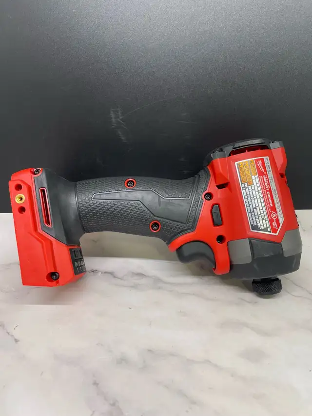 MILWAUKEE FUEL 1/4" IMPACT DRIVER 2953-20 - Photo 2