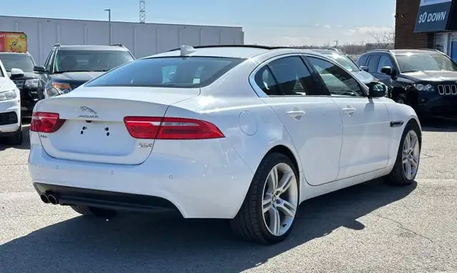 2018 Jaguar XE Premium AWD 2.0L I4 Turbo Diesel - Photo 5