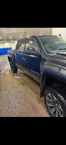 2007 Silverado Truck Z71 - Photo 2