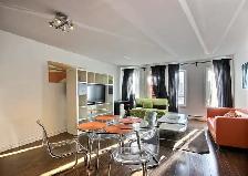 Big Bright 2 Beds 1 Bath