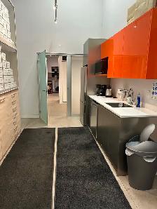 Office Cleaning available New clients welcome - Photo 8