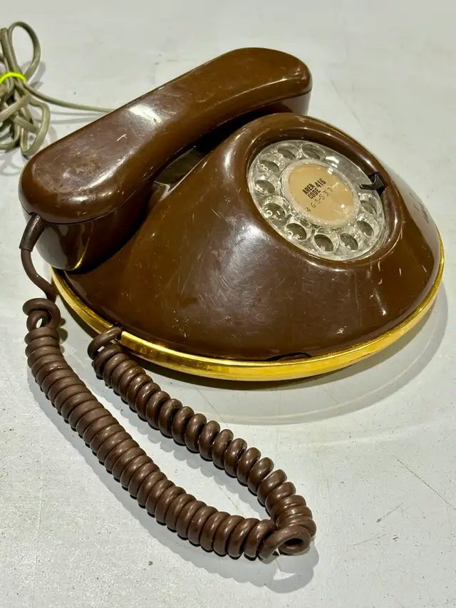 Vintage Rotary Dial Telephone Model 'Dawn' ("Northern Telecom")
