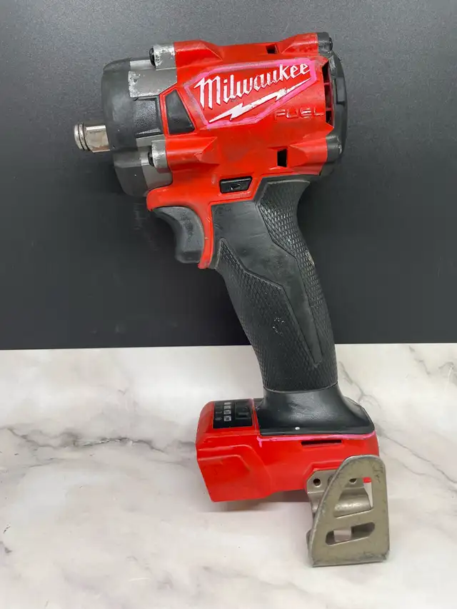 MILWAUKEE 1/2" IMPACT WRENCH 2855-20