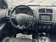 2016 Mitsubishi RVR AWD 4dr SE - Photo 8