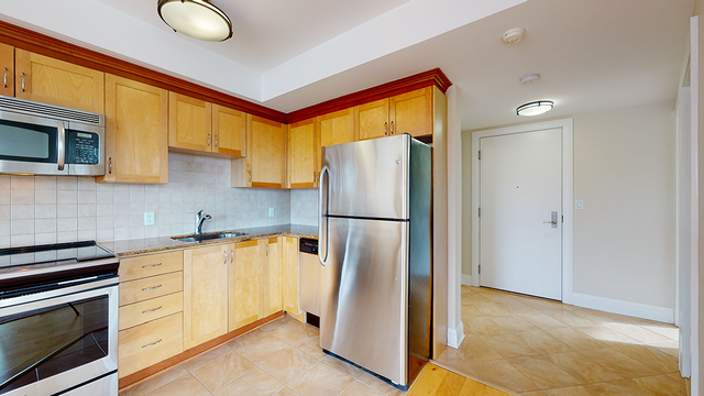 Two Bedroom Apartment Near Sandy Hill | Available May 1st - Photo 8