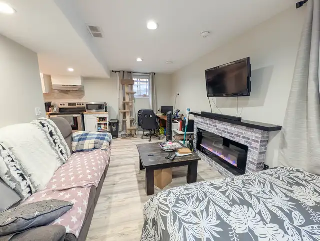 237A Scott St - All Inclusive Bachelor Apartment - Photo 7