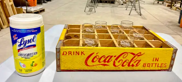 Vintage Yellow Wooden "Coca-Cola" Crate (w 7 Original Glasses!) - Photo 8