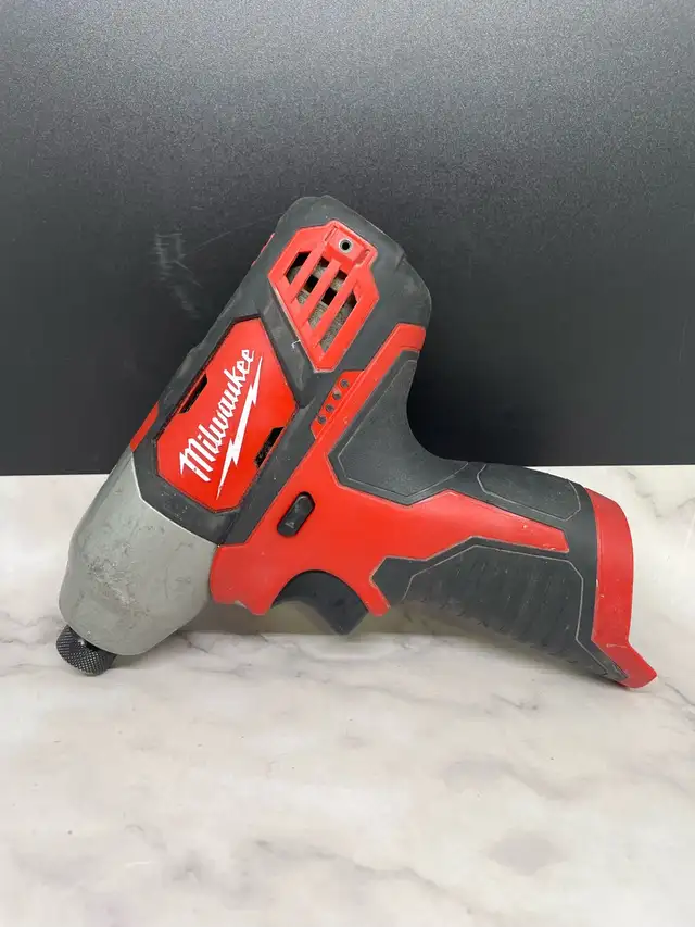 MILWAUKEE 3/8" DRILL DRIVER 2407-20