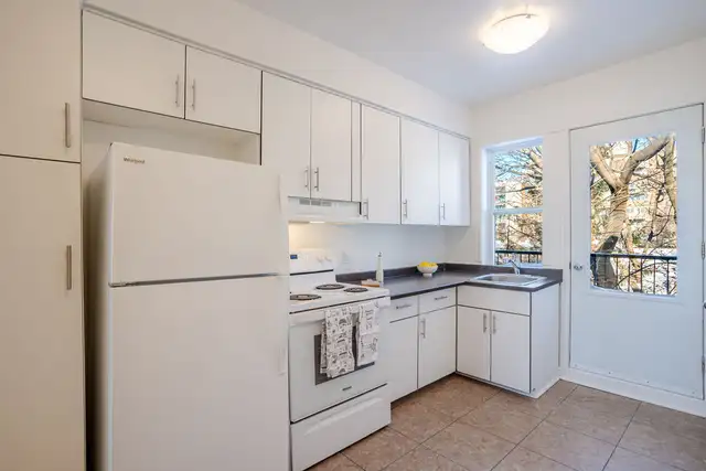 31/2,1, chambre,bedroom, louer,rent,St-Lambert - Photo 17