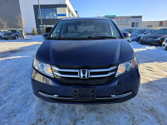 2016 Honda Odyssey Odyssey EX-L V6 7-Pass : One Owner - Photo 2